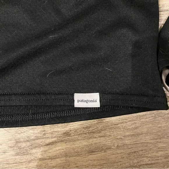 Black Patagonia Quarter Zip Base Layer Long Sleeve Capilene Top - Picture 2 of 8